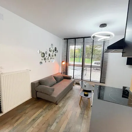 Easy Location - Parking - Free Wifi - Tourism And Business Apartment *