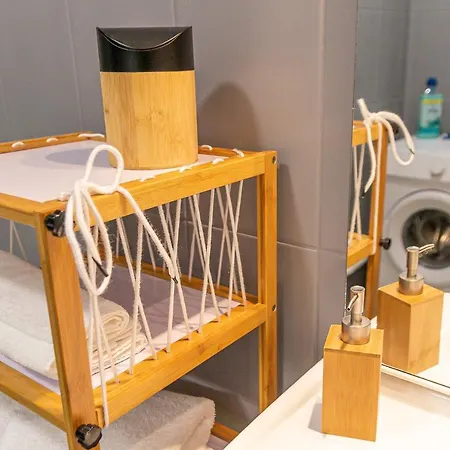 Easy Location - Parking - Free Wifi - Tourism And Business Διαμέρισμα