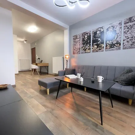 Appartement Easy Location - Parking - Free Wifi - Tourism And Business