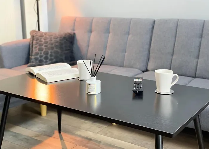 Easy Location - Parking - Free Wifi - Tourism And Business Appartement *